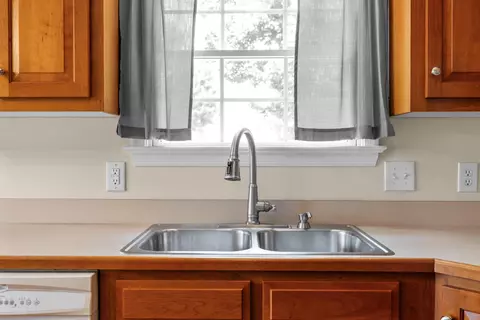 Kitchen - 157 Bryant Dr, Waynesboro, VA 22980 photo 6 of 9