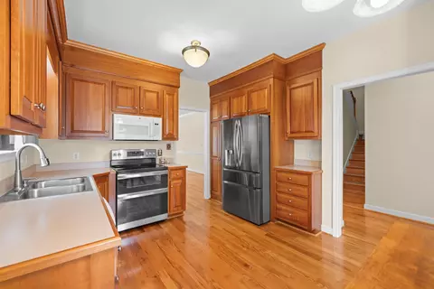 Kitchen - 157 Bryant Dr, Waynesboro, VA 22980 photo 9 of 9