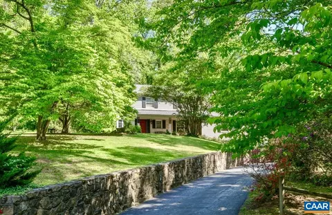 21 Deer Path, Charlottesville, VA 22903
