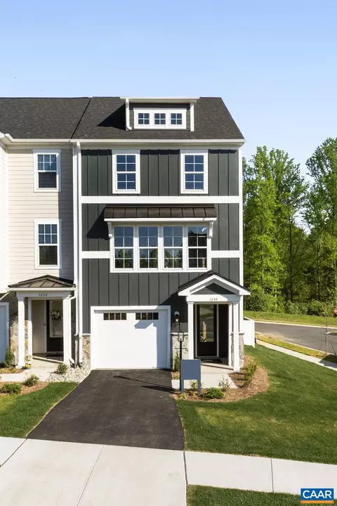 53 Marcella St, Charlottesville, VA 22911