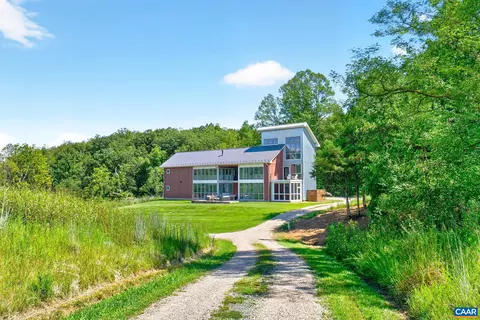 Exterior - 275 Miller School Rd, Charlottesville, VA 22903 photo 7 of 13