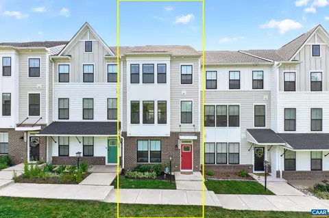 2842 Sweetbay St, Charlottesville, VA 22902