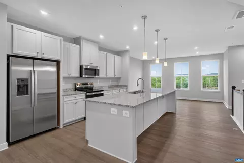 4044 Perseus Ln # B, Charlottesville, VA 22901