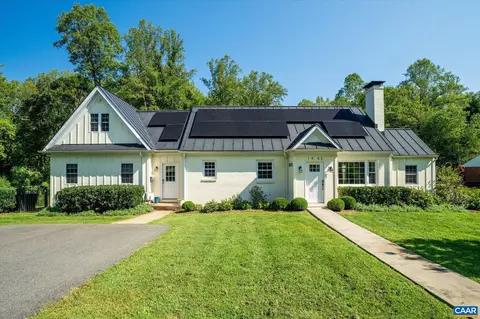 1443 Plymouth Rd, Charlottesville, VA 22903