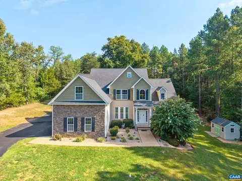 118 Logan Dr, Ruckersville, VA 22968