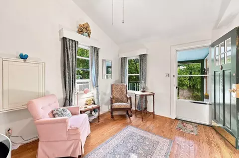 1450 Ashby St, Staunton, VA 24401