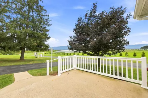 Exterior - 1749 Georgetown Rd, Mount Jackson, VA 22842 photo 4 of 11