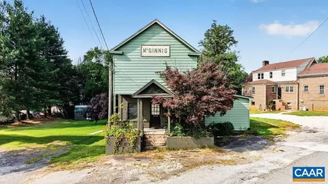 10681 James River Rd, Shipman, VA 22971