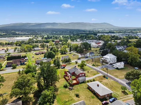 View/Area - 248 Stuart Ave, Stuarts Draft, VA 24477 photo 3 of 8