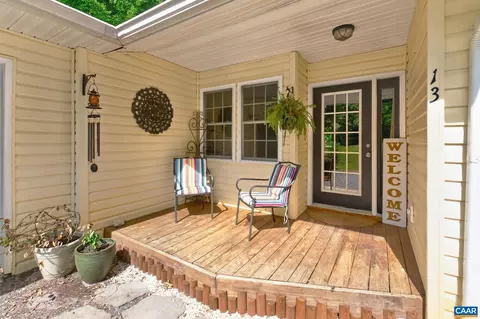 Exterior - 13 Horseback Ln, Palmyra, VA 22963 photo 1 of 7