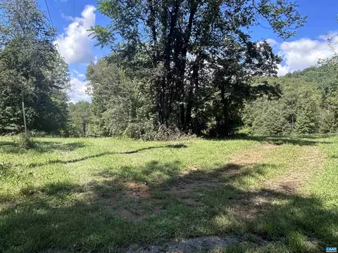 Exterior - 301 Dulaney Mountain Rd, Madison, VA 22727 photo 8 of 9