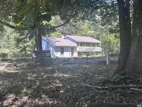 Exterior - 301 Dulaney Mountain Rd, Madison, VA 22727 photo 3 of 9
