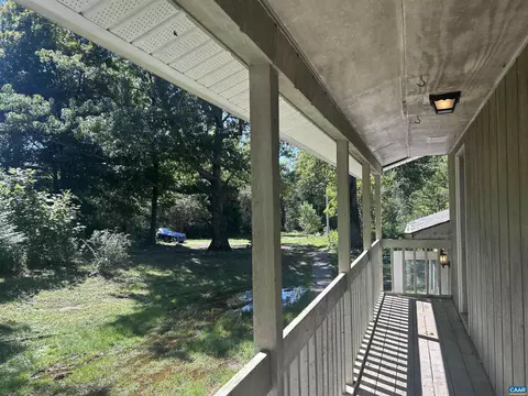 Exterior - 301 Dulaney Mountain Rd, Madison, VA 22727 photo 5 of 9
