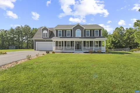 386 Rosewood Dr, Scottsville, VA 24590