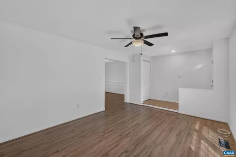 Living - 573 Jefferson Dr, Palmyra, VA 22963 photo 3 of 3