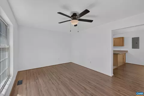 Living - 573 Jefferson Dr, Palmyra, VA 22963 photo 2 of 3
