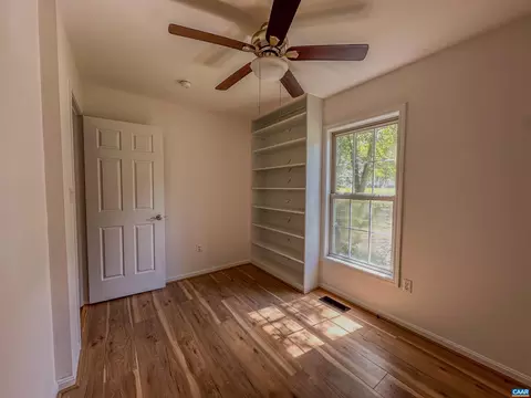 573 Jefferson Dr, Palmyra, VA 22963 photo 4