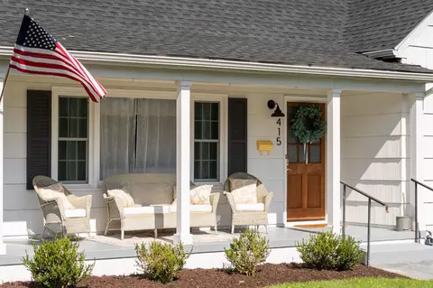 Exterior - 415 Cherry Ave, Waynesboro, VA 22980 photo 3 of 13