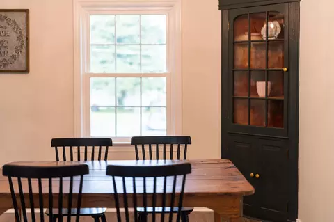 Dining - 415 Cherry Ave, Waynesboro, VA 22980 photo 2 of 3