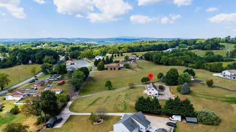 View/Area - 17 Killdeer Ln, Stuarts Draft, VA 24477 photo 10 of 13