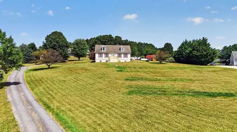 View/Area - 17 Killdeer Ln, Stuarts Draft, VA 24477 photo 1 of 13