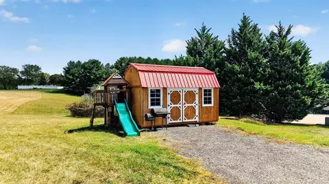 Exterior - 17 Killdeer Ln, Stuarts Draft, VA 24477 photo 7 of 11