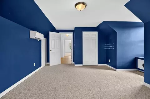 Bedroom - 17 Killdeer Ln, Stuarts Draft, VA 24477 photo 5 of 8