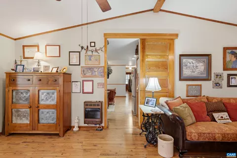 Entry Way - 110 Patrick Henry Dr, Louisa, VA 23093 photo 2 of 2
