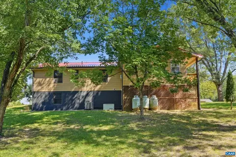 Exterior - 110 Patrick Henry Dr, Louisa, VA 23093 photo 3 of 6