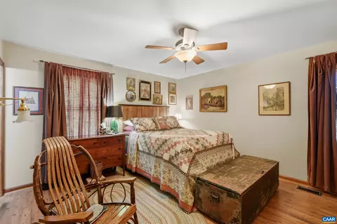 Bedroom - 110 Patrick Henry Dr, Louisa, VA 23093 photo 1 of 6