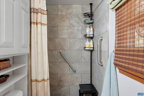 Bath - 110 Patrick Henry Dr, Louisa, VA 23093 photo 1 of 5