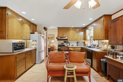Kitchen - 110 Patrick Henry Dr, Louisa, VA 23093 photo 1 of 2