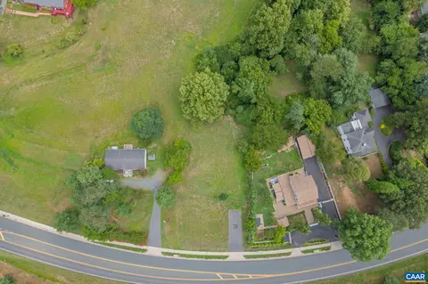 2541 Barracks Rd, Charlottesville, VA 22901 photo 9
