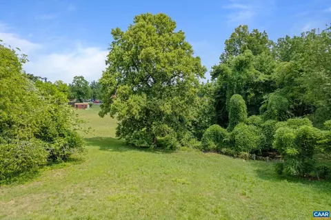 2541 Barracks Rd, Charlottesville, VA 22901 photo 7
