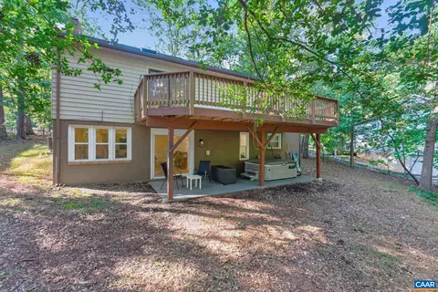 Exterior - 3 Roadview Ter, Palmyra, VA 22963 photo 8 of 11