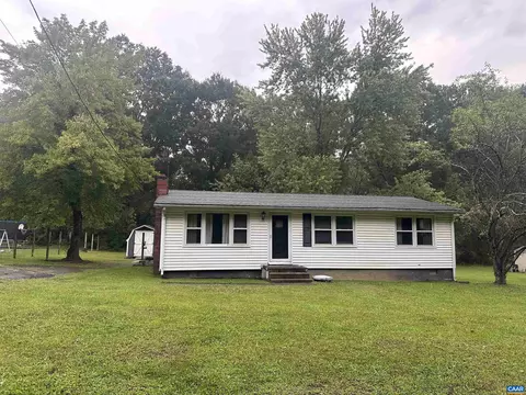 1104 Old Louisa Rd, Gordonsville, VA 22942