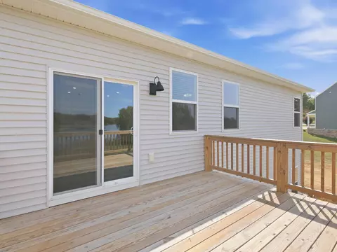 Exterior - 199 Waterfront Dr, Raphine, VA 24472 photo 7 of 7