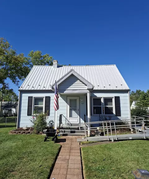 221 James Ave, Waynesboro, VA 22980