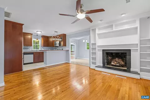 3294 Buck Island Rd, Charlottesville, VA 22902
