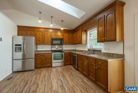 Kitchen - 5 Loblolly Rd, Palmyra, VA 22963 photo 1 of 6