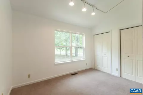Bedroom - 5 Loblolly Rd, Palmyra, VA 22963 photo 9 of 10