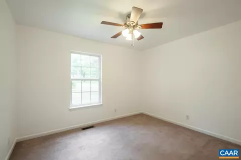 Bedroom - 5 Loblolly Rd, Palmyra, VA 22963 photo 5 of 10