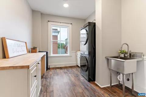 Other - 409 Park St, Charlottesville, VA 22902 photo 8 of 10