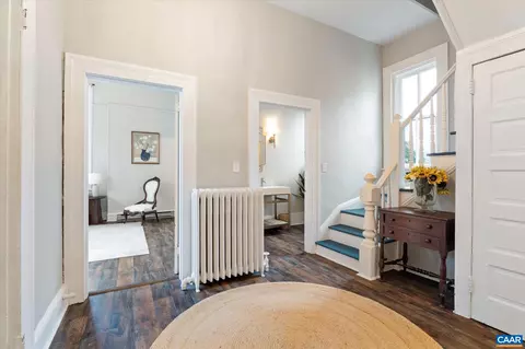 Entry Way - 409 Park St, Charlottesville, VA 22902 photo 5 of 10