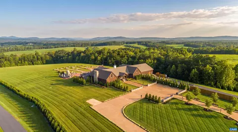 Undisclosed, Scottsville, VA 24590