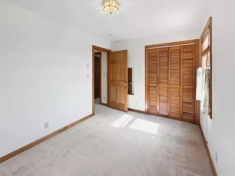 Bedroom - 1593 Old Providence Rd, Raphine, VA 24472 photo 1 of 4