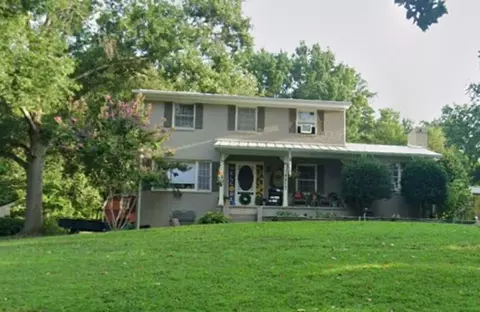 217 Meadowbrook Rd, Staunton, VA 24401