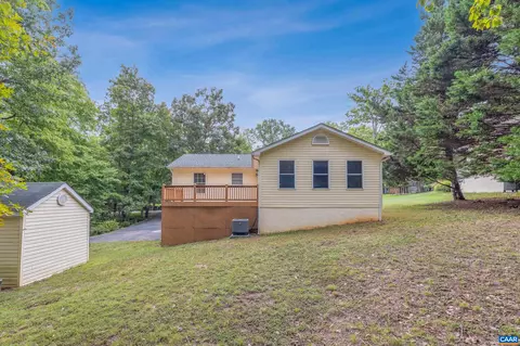 Exterior - 18 Cliftwood Rd, Palmyra, VA 22963 photo 4 of 8