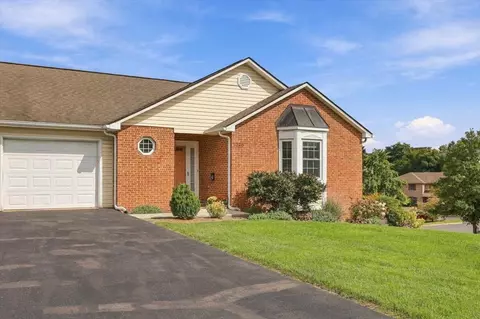 1216 Poplar Cir, Harrisonburg, VA 22802