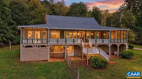 2707 Falling Rock Dr, Arrington, VA 22922